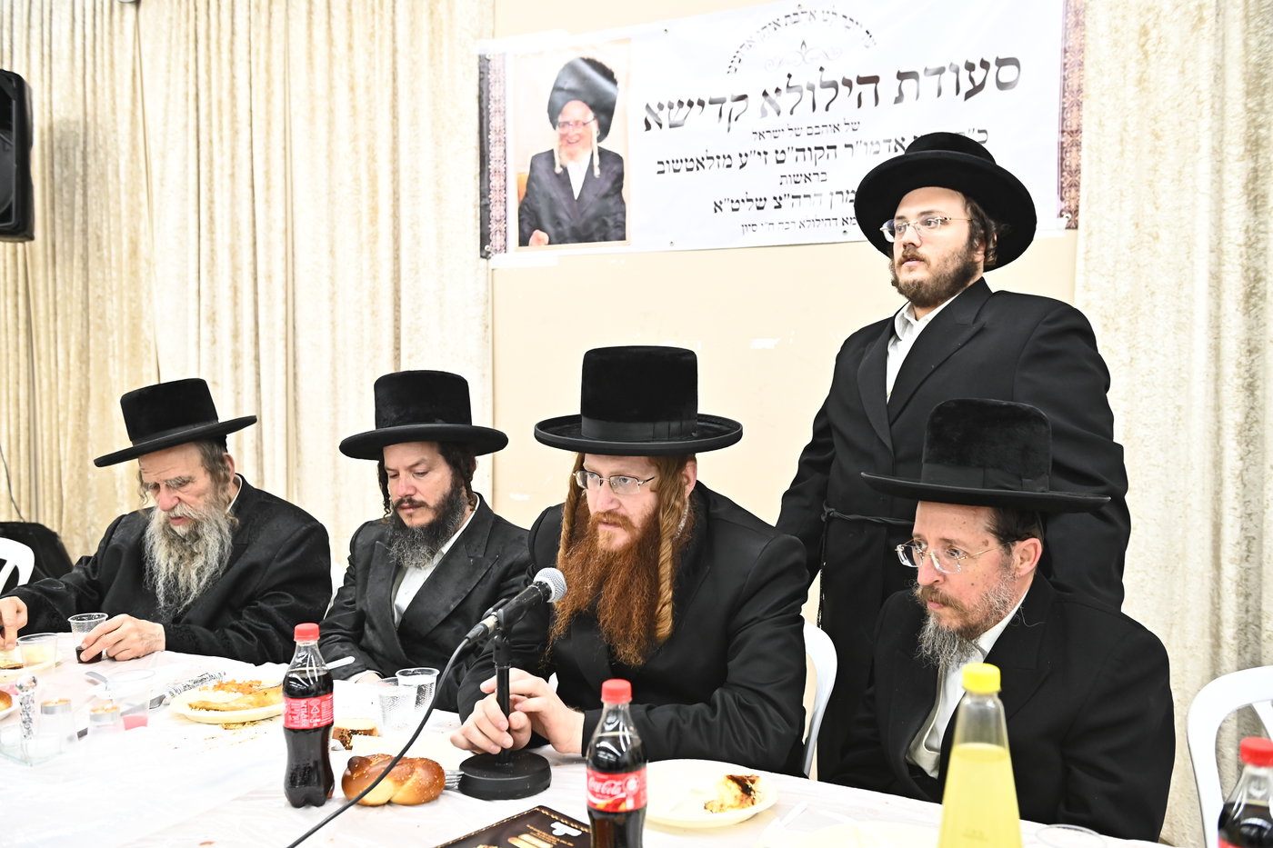 הילולא קדישא בזלאטשוב
