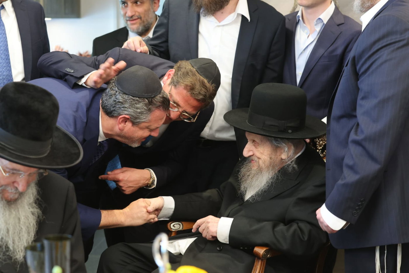 המסע להצלת עולם התורה