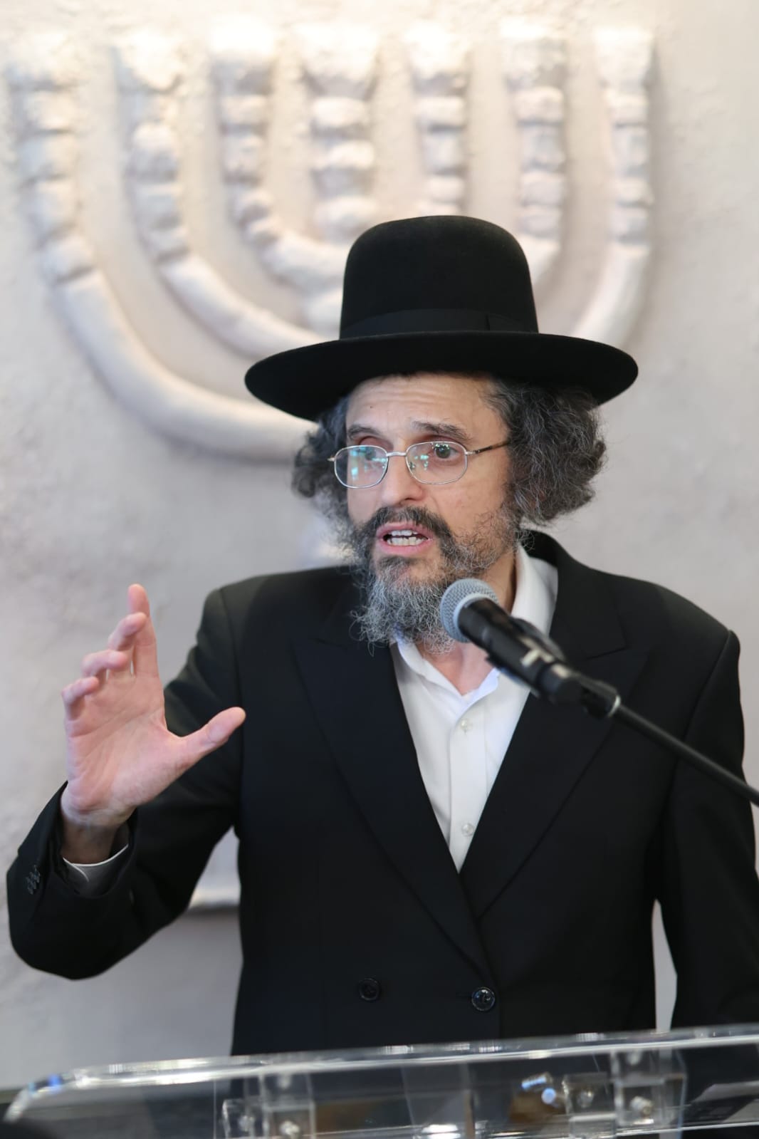 המסע להצלת עולם התורה