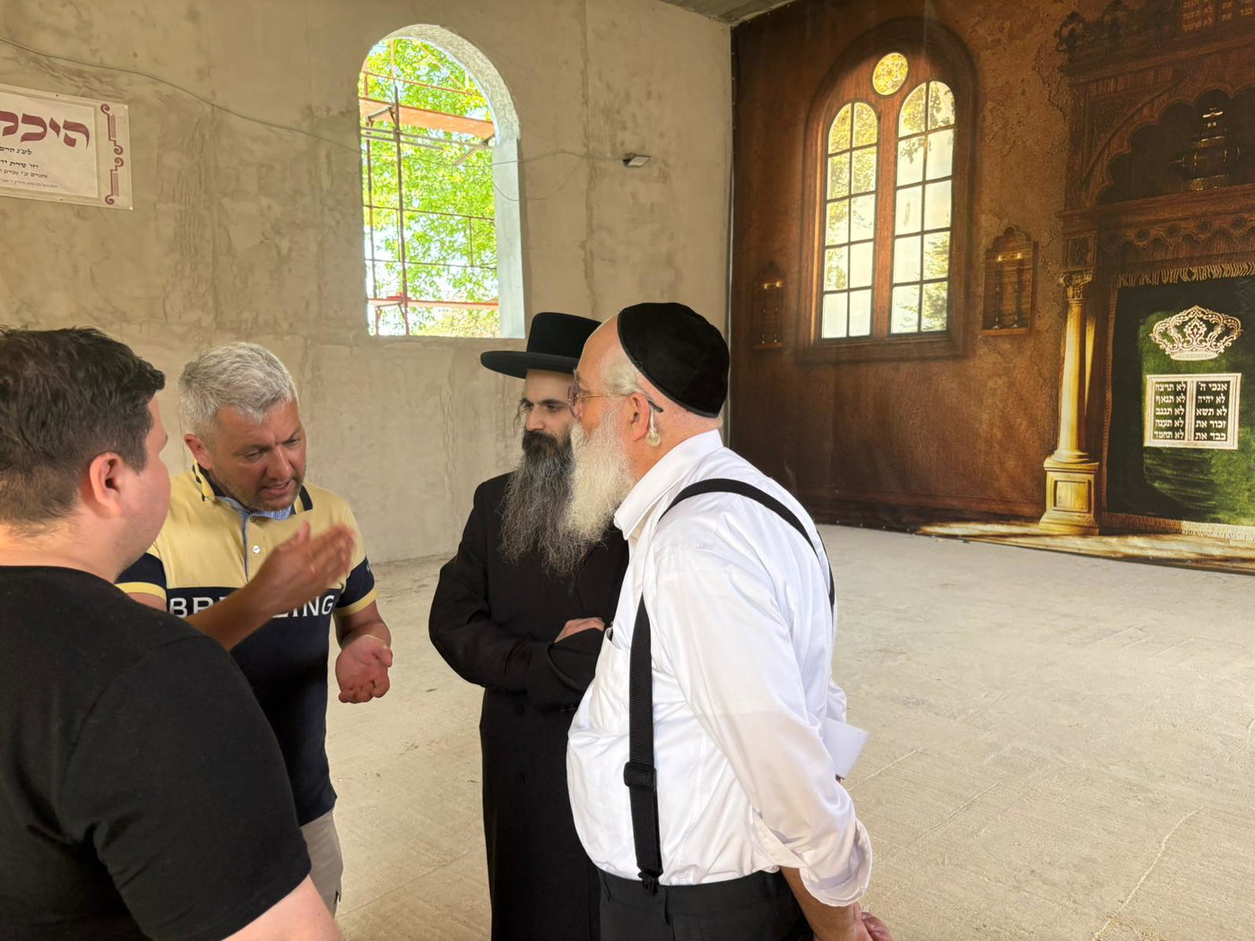 ראש עיריית קרעסטיר בסיור