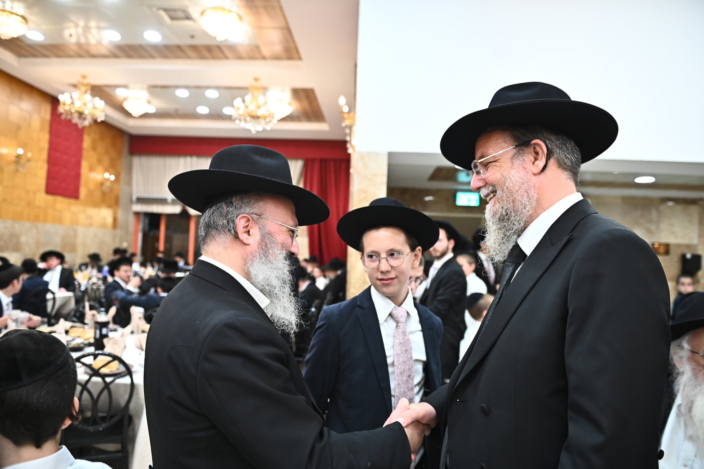 שמחת נישואי צאצאי הגר"א לוי והגרי"ד שפירא