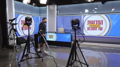 כמעט מכות במשכן וחבר הכנסת שחיתן כלבים | 'החדשות הלא חשובות' עם יוסי עבדו