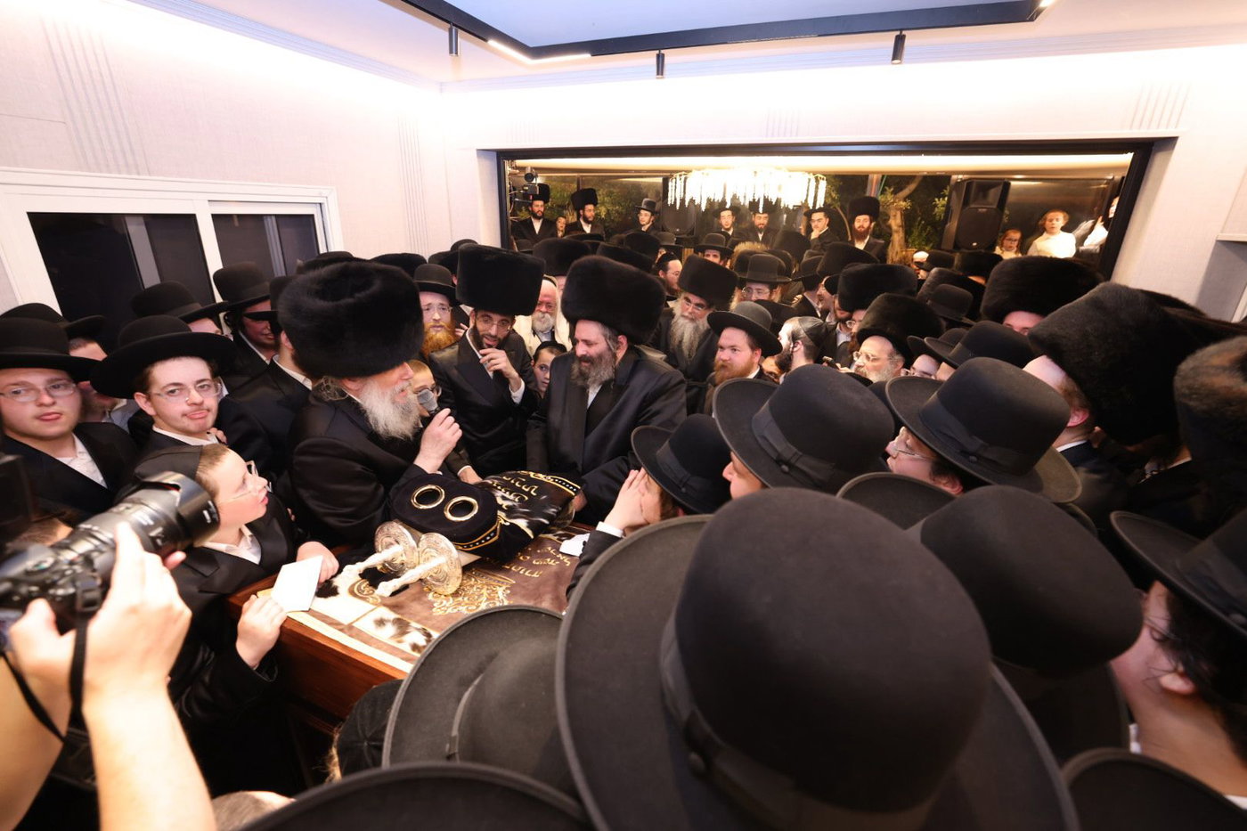 הכנסת ס"ת ע"י ארגון הבן יקיר