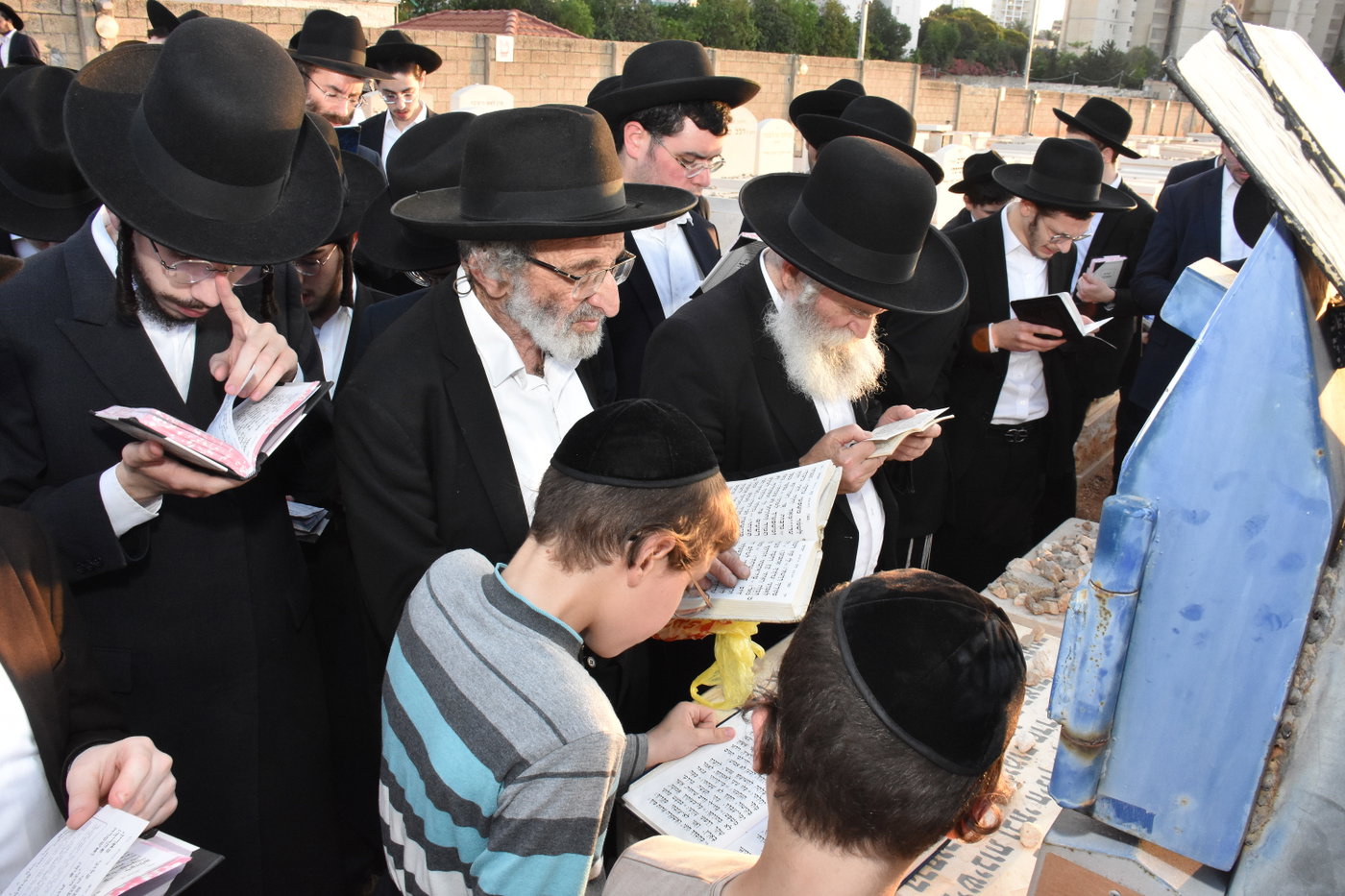 עליה לציון של הגרמ"י ליפקוביץ זצ"ל