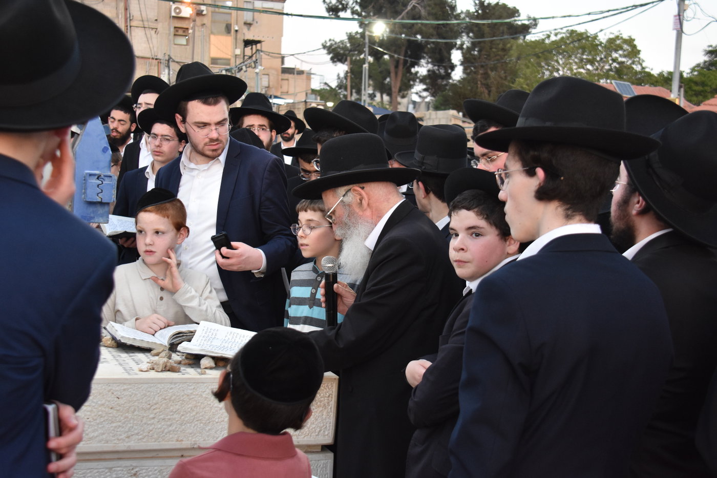 עליה לציון של הגרמ"י ליפקוביץ זצ"ל