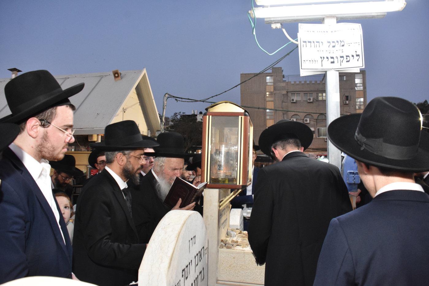 עליה לציון של הגרמ"י ליפקוביץ זצ"ל