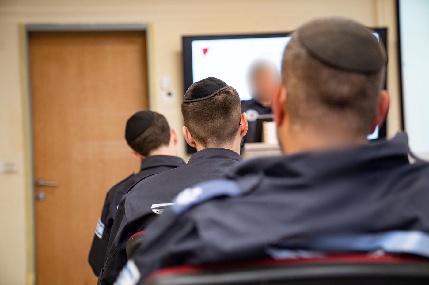 דת"ק חרדי ראשון בבסיס תל-נוף של חיל האוויר