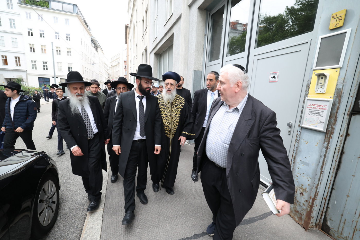 הראשל"צ הגר"ד יוסף בביקור בוינה