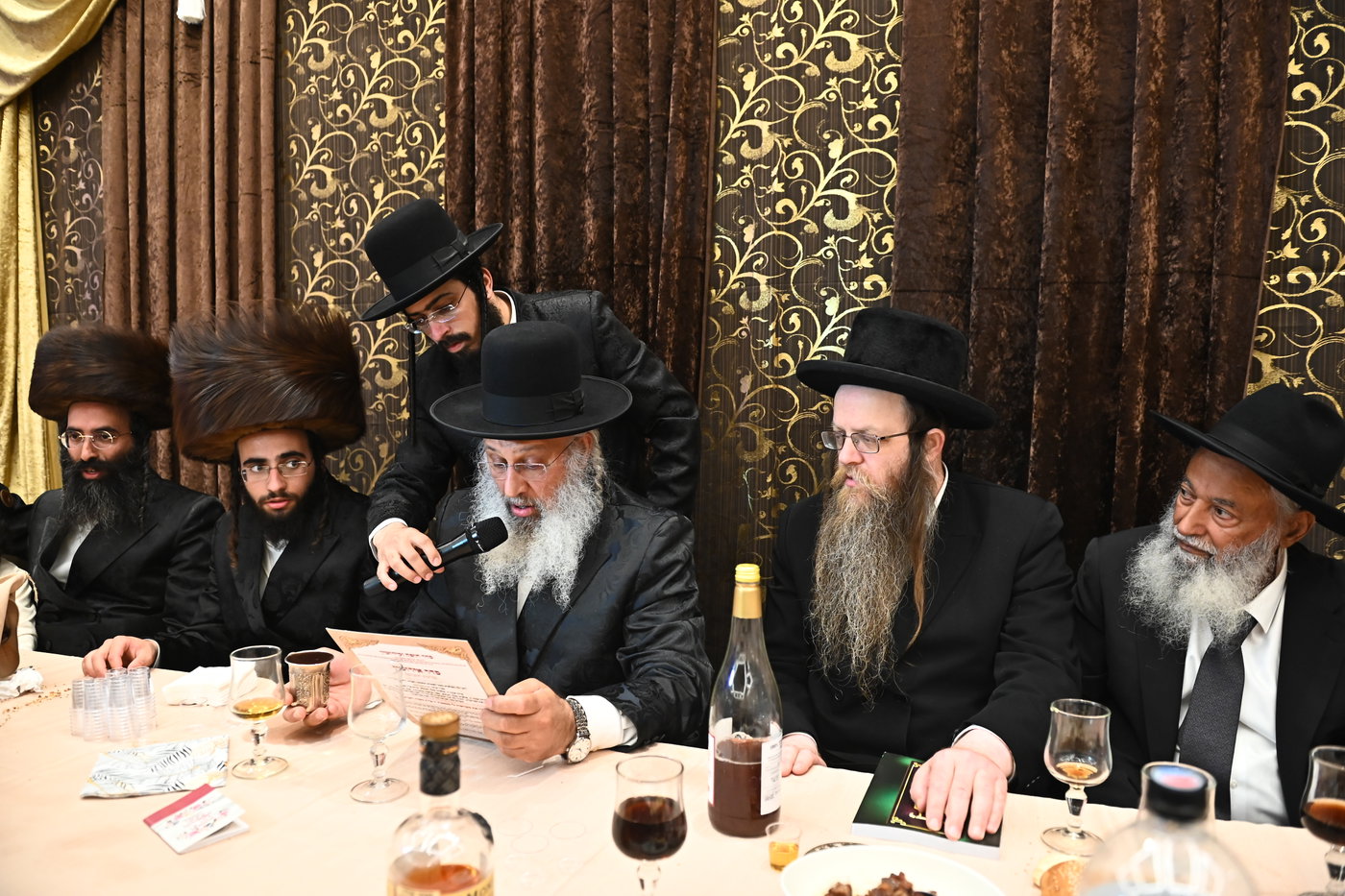 שמחת נישואי נכדת הגאון ר' עוזיהו אלכורת