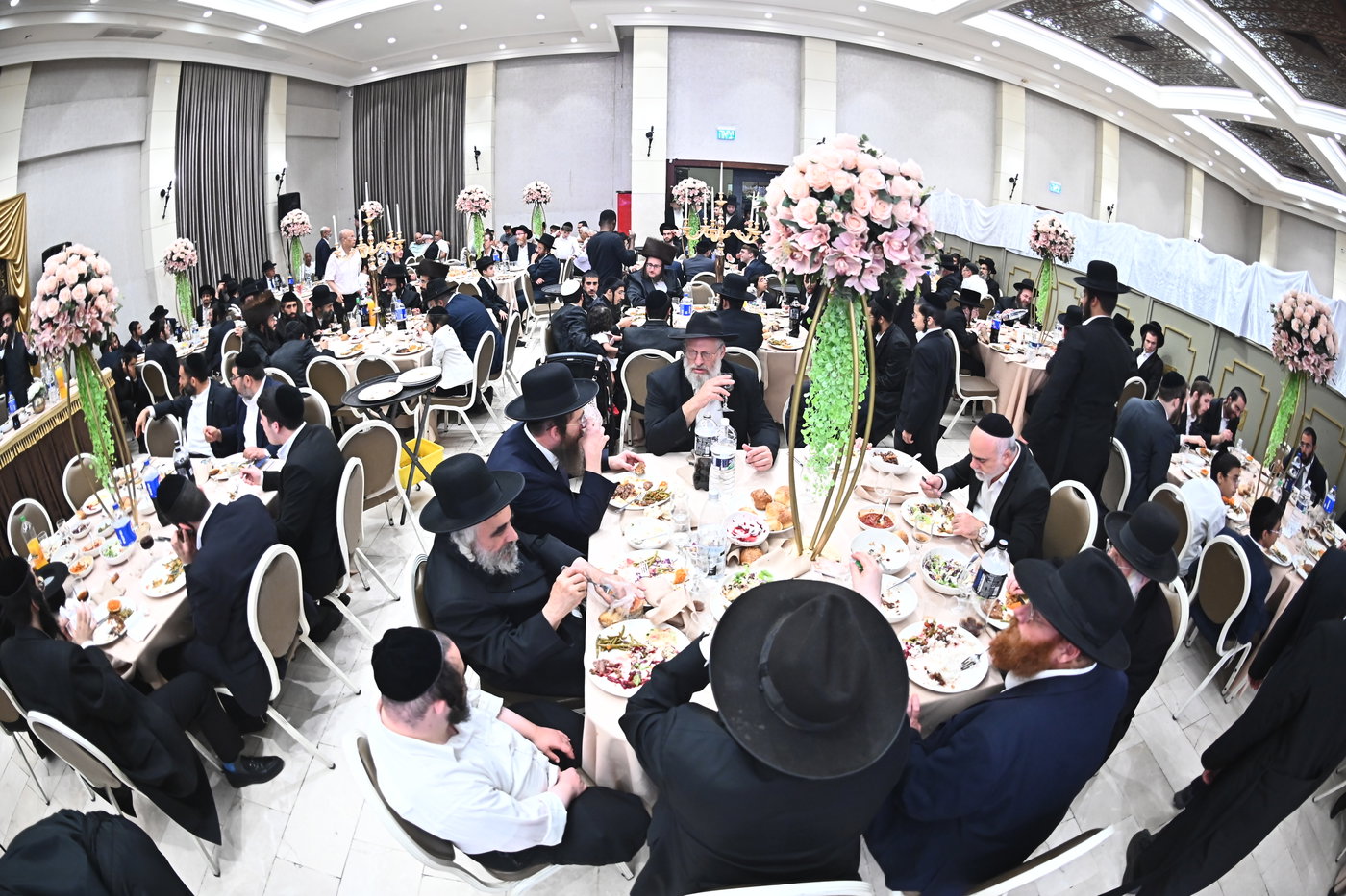 שמחת נישואי נכדת הגאון ר' עוזיהו אלכורת
