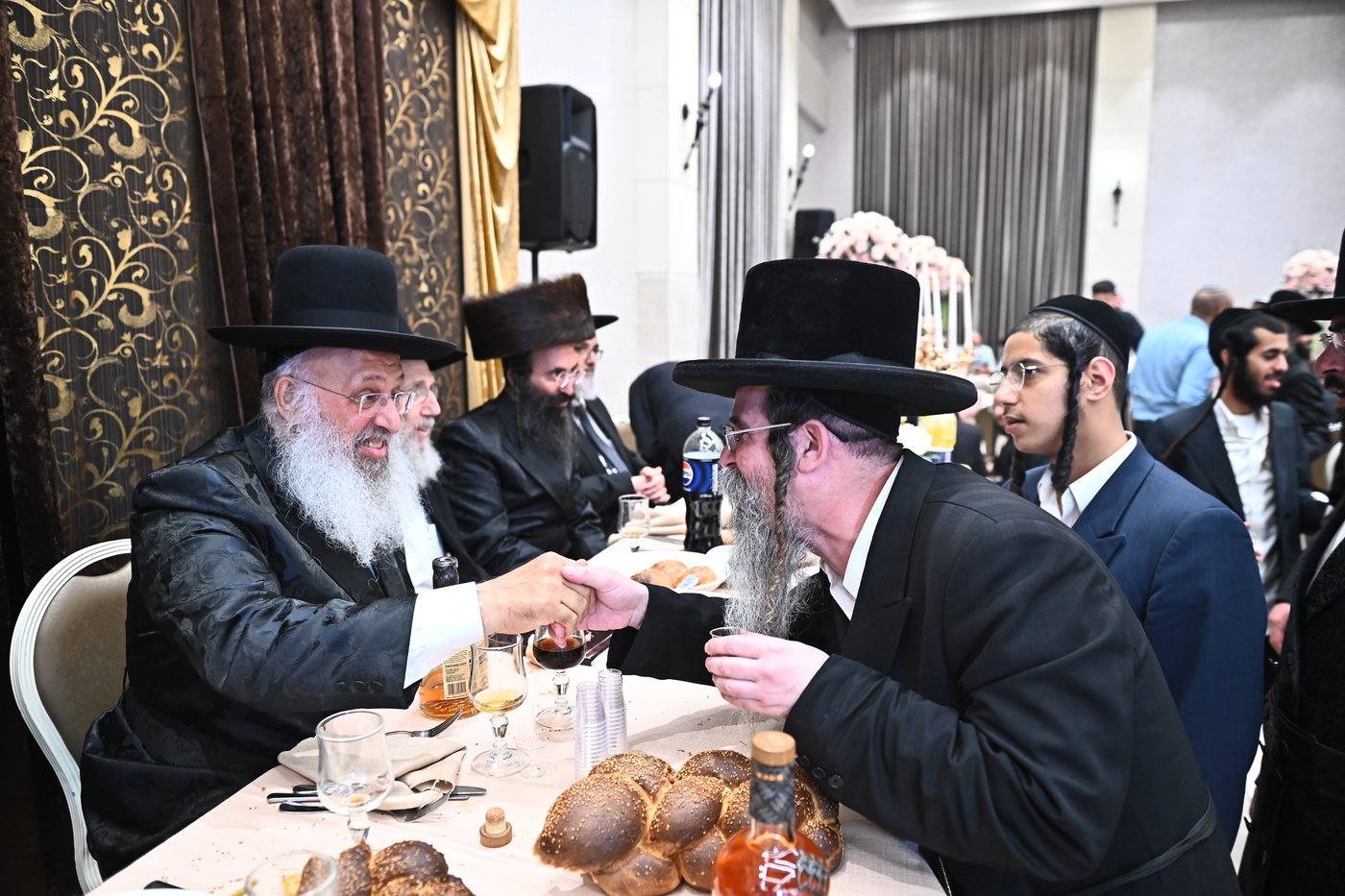 שמחת נישואי נכדת הגאון ר' עוזיהו אלכורת