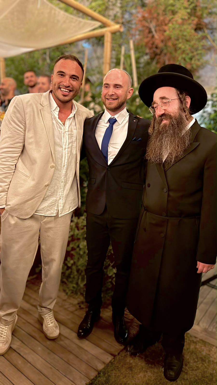 הרב אנגלרד בשמחה