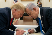 מאחורי הקלעים של הדרמה הלילית: כך בלם טראמפ את התגובה האיראנית