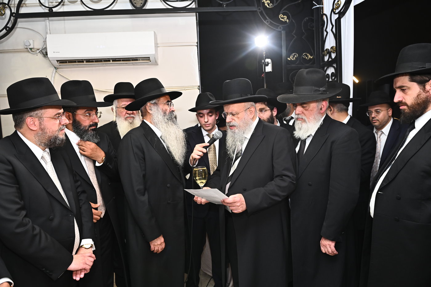 חתונת נכד הגאון רבי נתנאל זכריהו