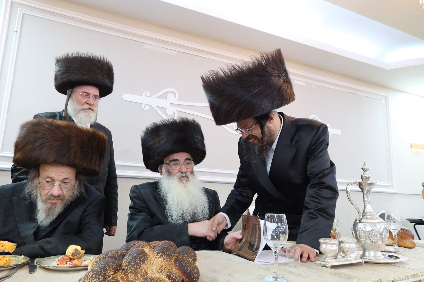 שמחת בית זידטשוב באר שבע - טעמשוואר - זוועהיל