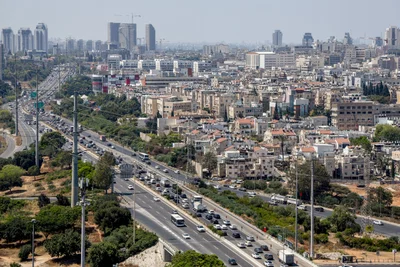 קווי החשמל בסמוך לבני ברק