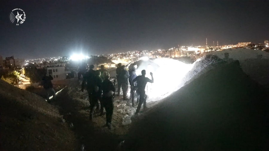תפיסת שוהים בלתי חוקיים בשכונת בית צפאפא בירושלים
