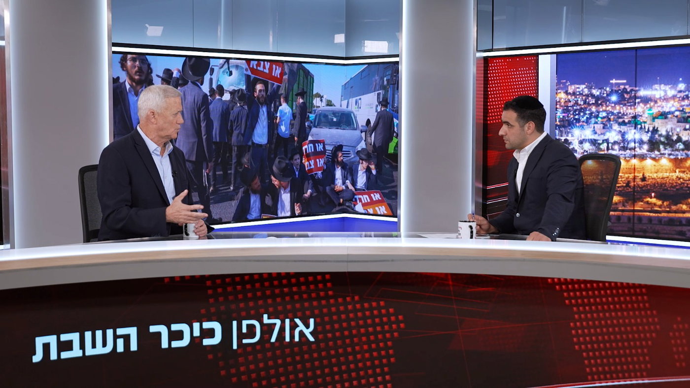 ח"F בני גנץ בריאיון באולפן 'כיכר'