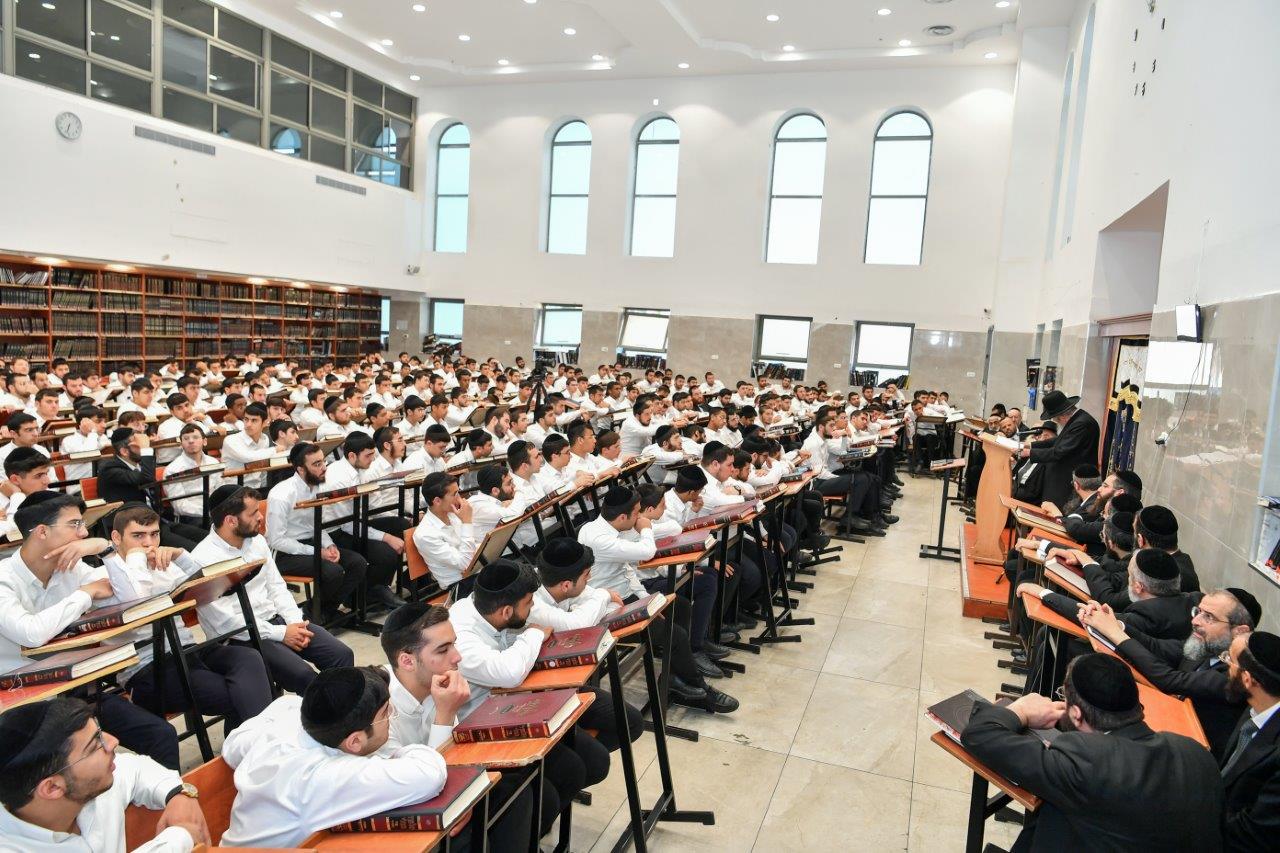 הגר"א פילץ ב'אוהל תורה'