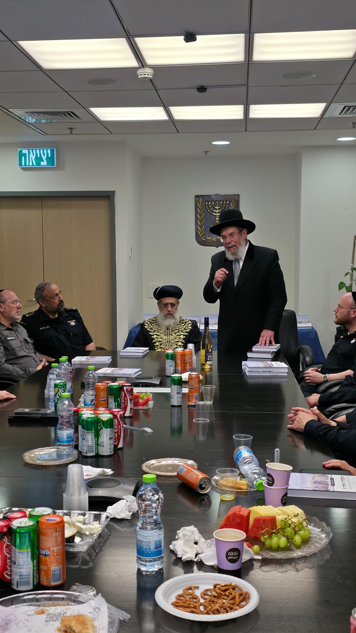 הרבנים הראשיים וצמרת המשטרה