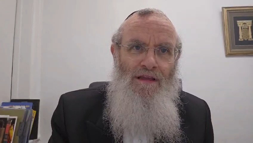 הרב יונתן שוורץ בווארט באנגלית ל'קרח' ו'חוקת' • צפו