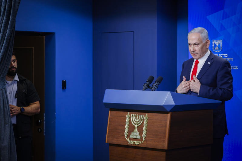 איראן דורשת הפסקת אש מלאה בלבנון לפני המו"מ עם ארה"ב; נתניהו: נישאר בשטח