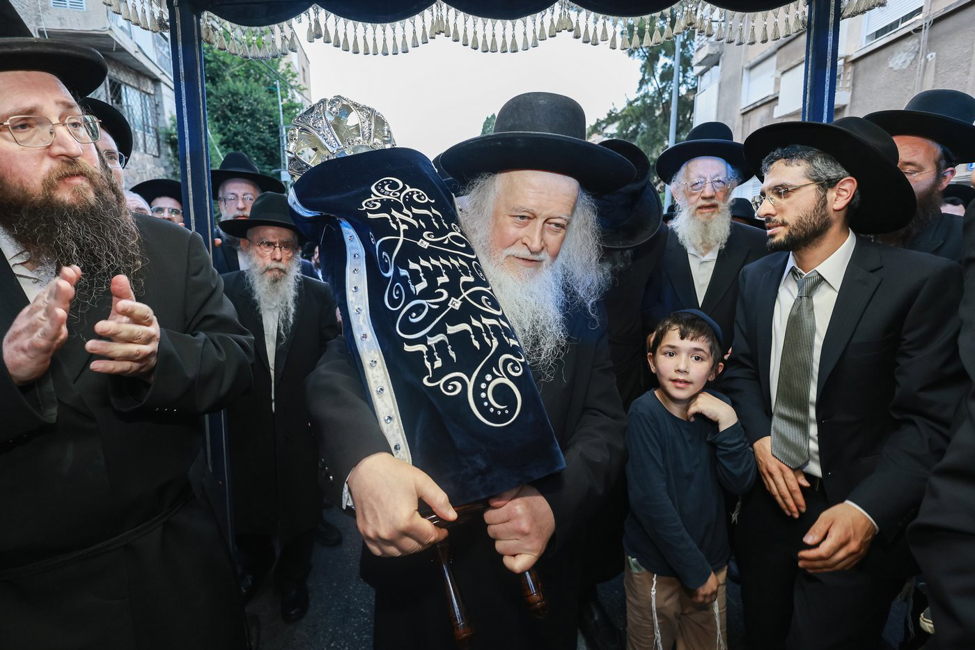 הכנסת ס"ת לקהילת 'עדת ישראל' בחיפה