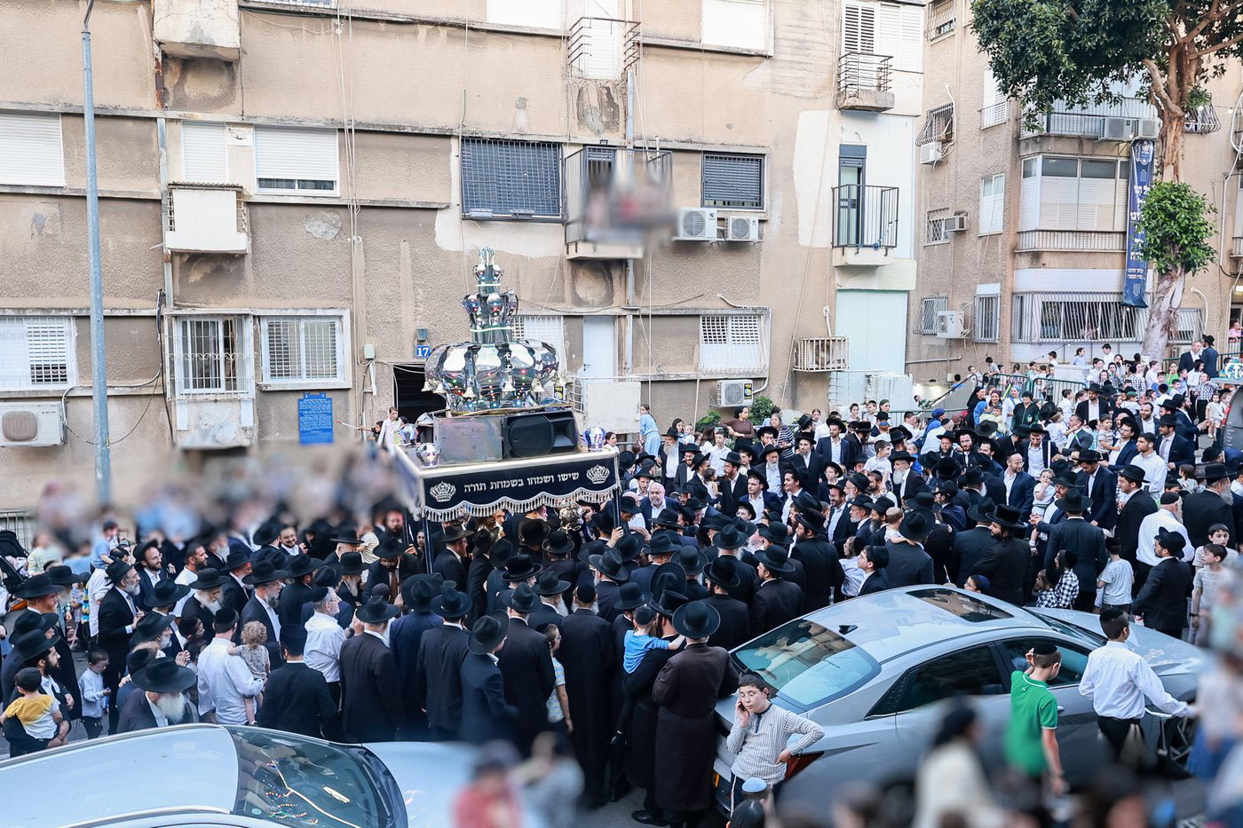 הכנסת ס"ת לקהילת 'עדת ישראל' בחיפה