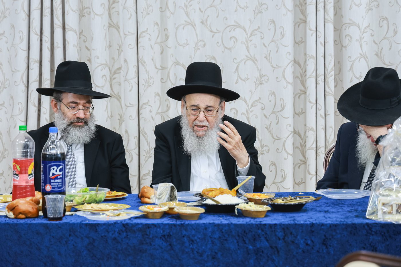 הכנסת ס"ת לקהילת 'עדת ישראל' בחיפה