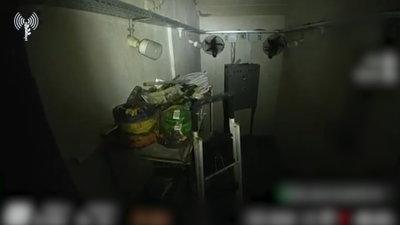בית מלון מתחת לאדמה: צה"ל חושף מנהרה של חיזבאללה - כך היא נראית מבפנים 