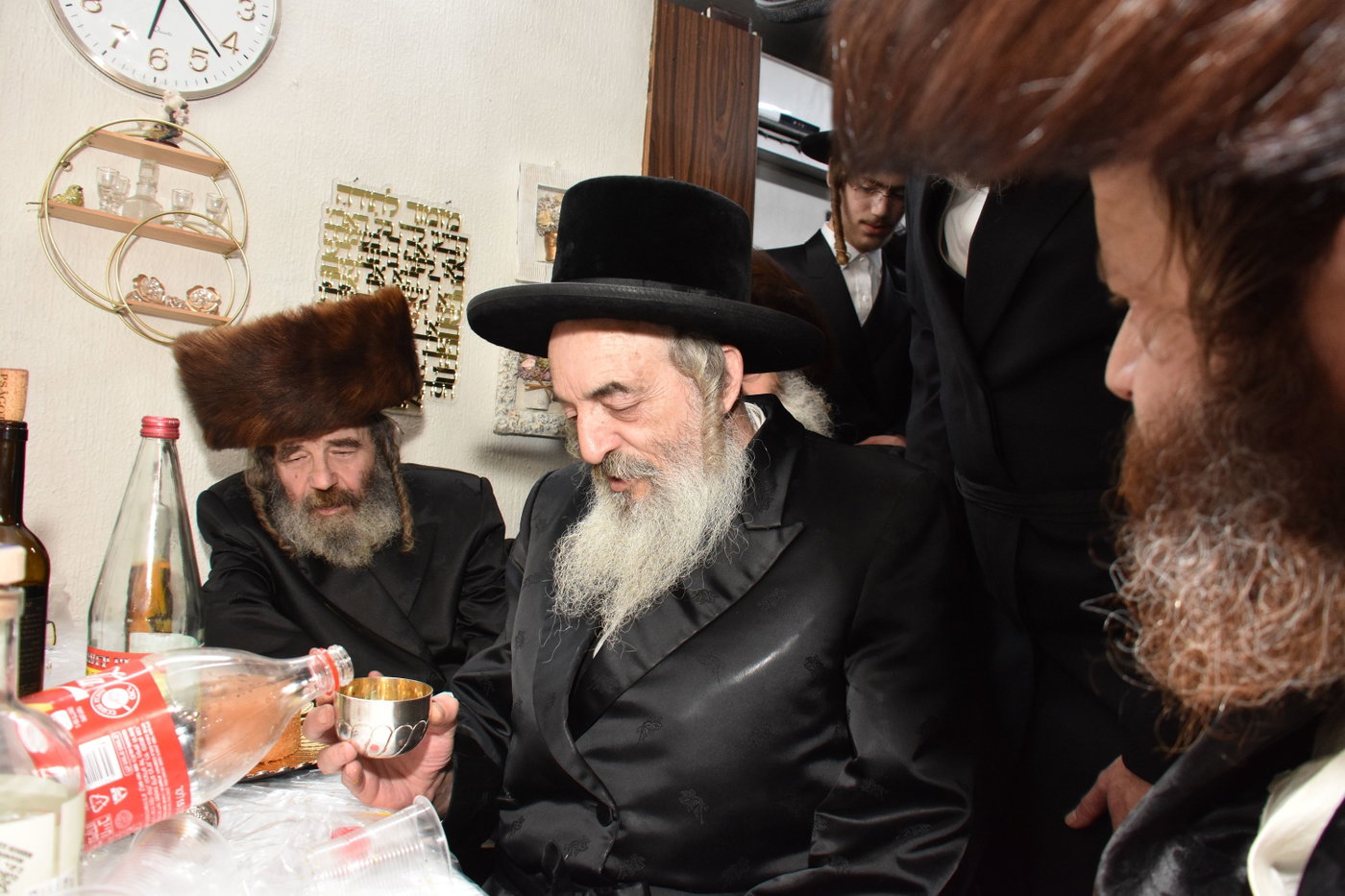 הכנסת ספר התורה בקארלין לעלוב