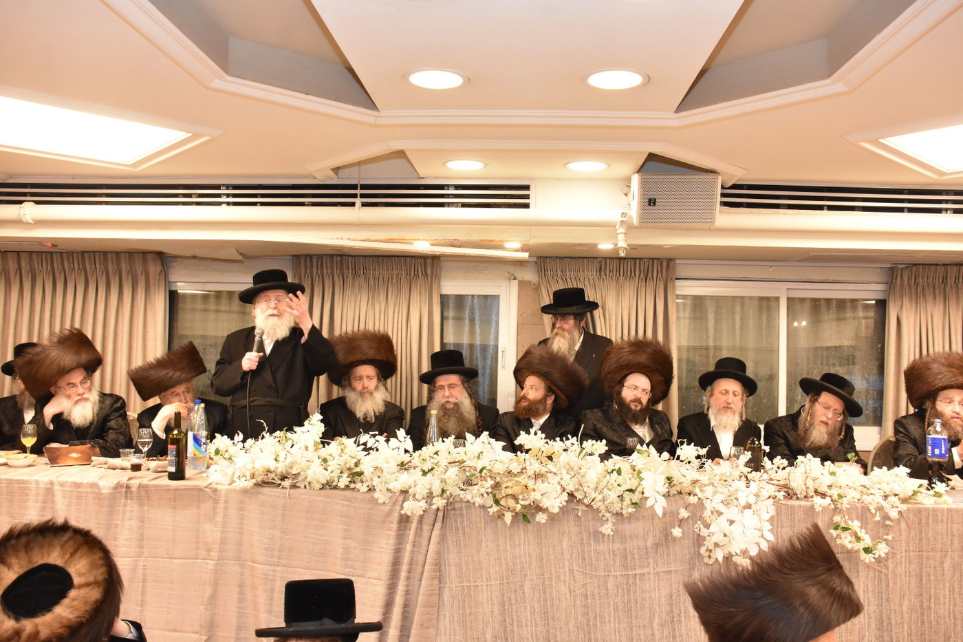 הכנסת ספר התורה בקארלין לעלוב