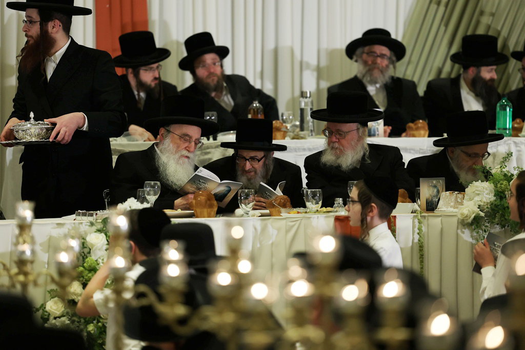 האדמו"ר מסאטמר בסיום מסכת שבת במונטריאול