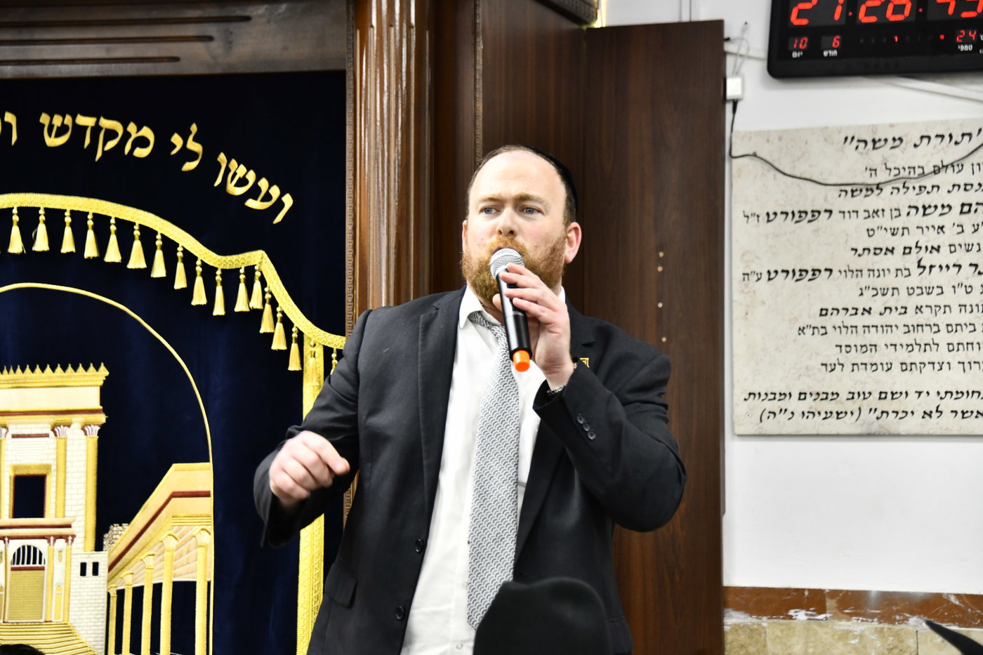 הכנסת ס"ת בצפון ת"א