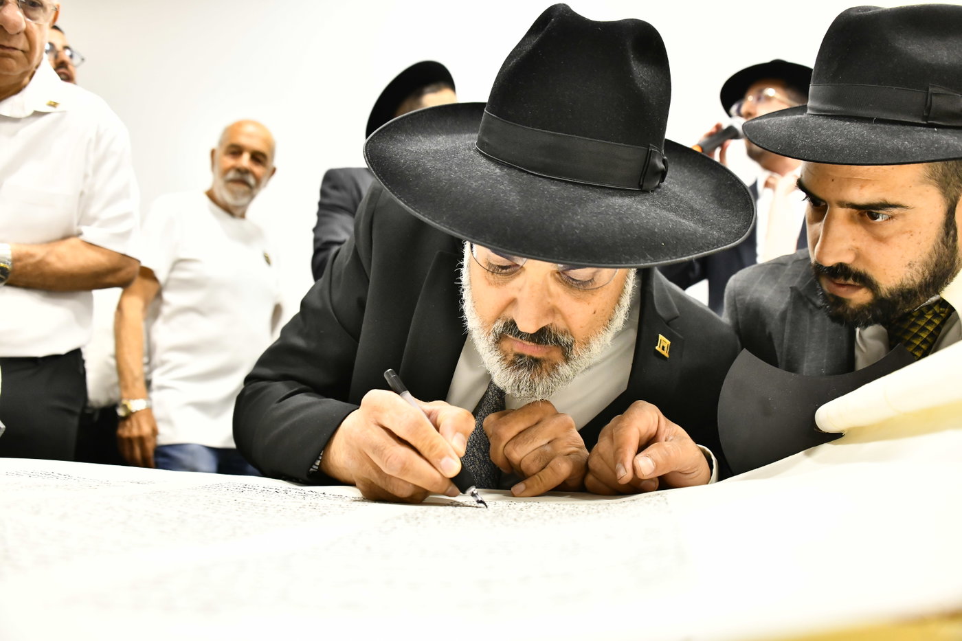 הכנסת ס"ת בצפון ת"א