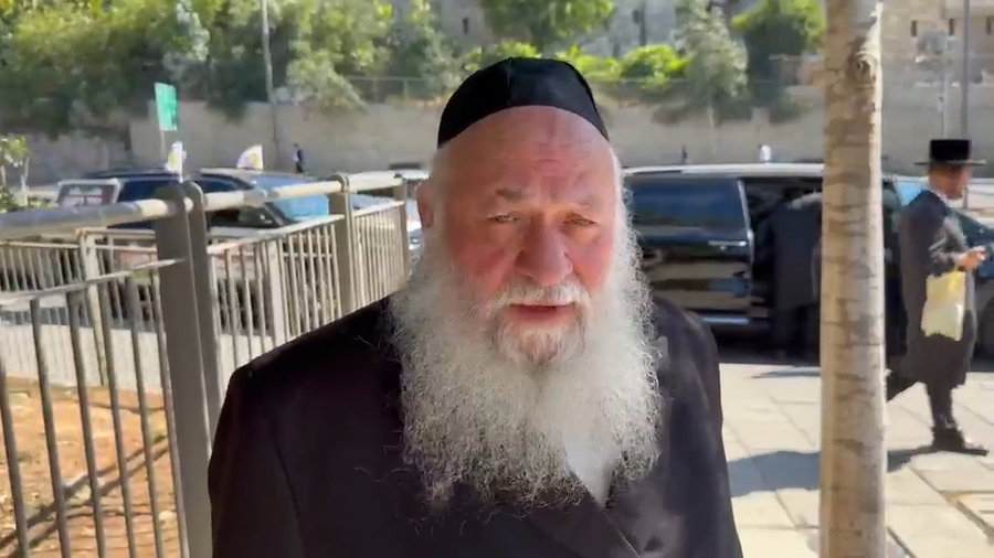 דברי גולדקנופף