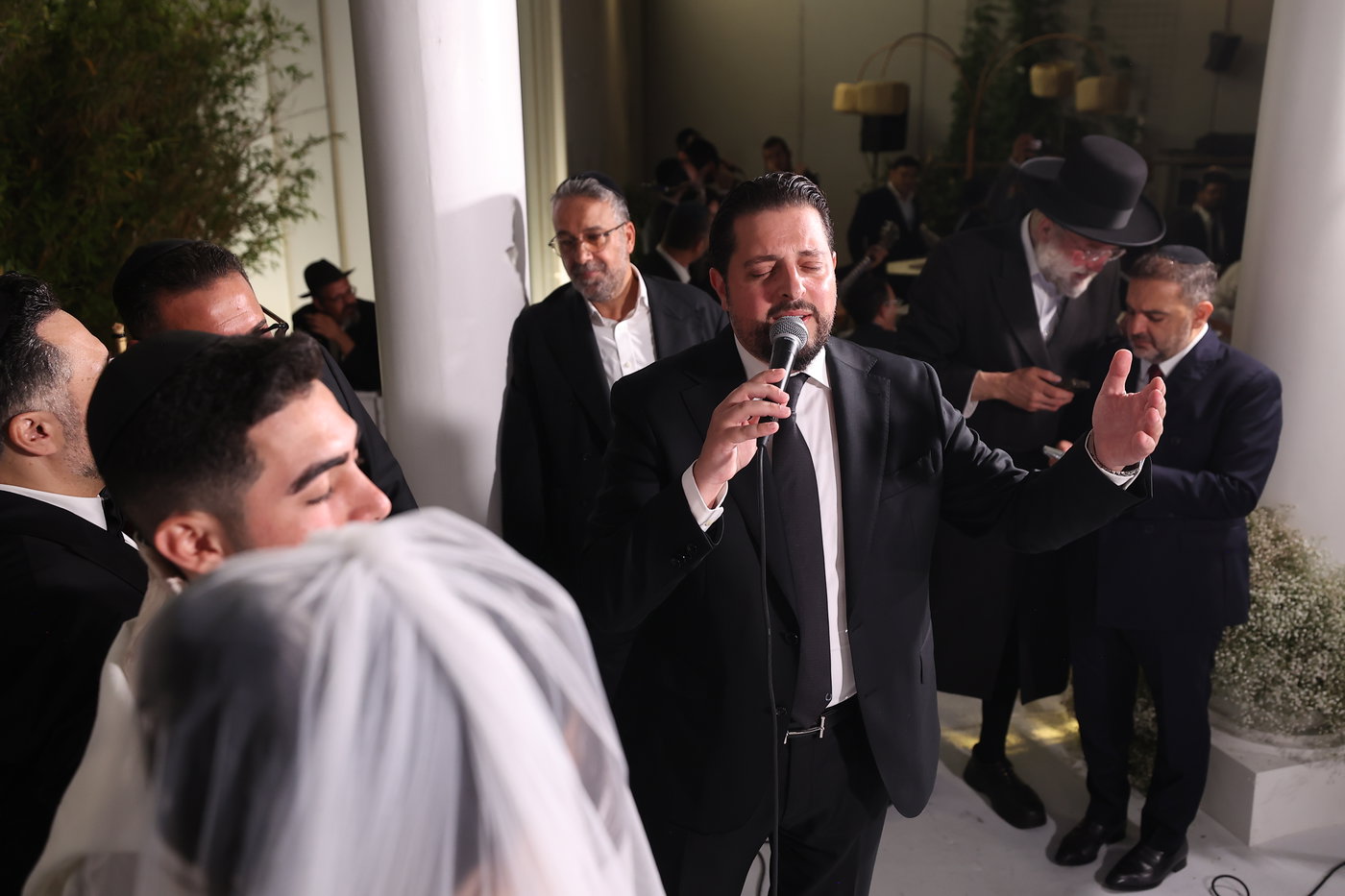 חתונת בנו של צורי פורת