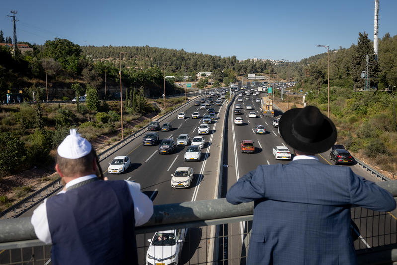 אלימות חסרת רסן הופעלה, קרוב לרבבת כלי רכב נעו בשיירות איטיות לכלא | המראות מ"מחאת הרכבים"