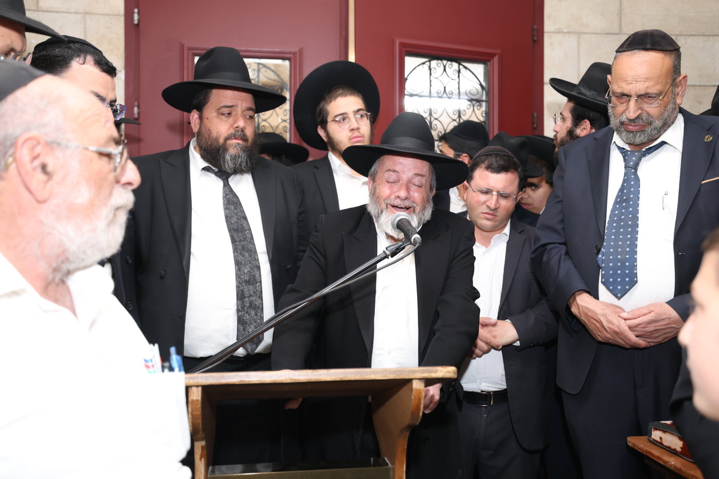 הלווית המקובל הגה"צ רחמים עטיה זצ"ל