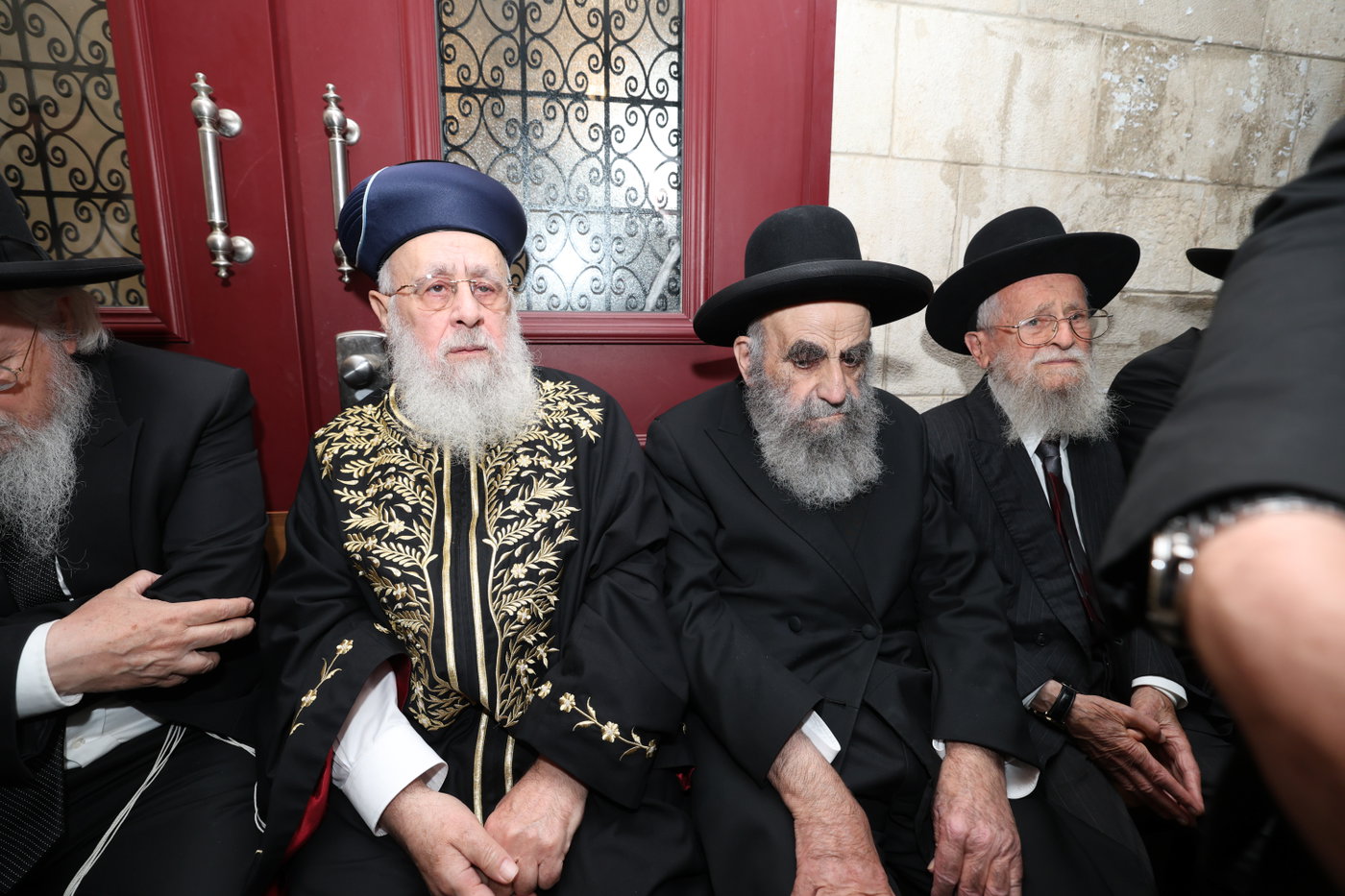 הלווית המקובל הגה"צ רחמים עטיה זצ"ל
