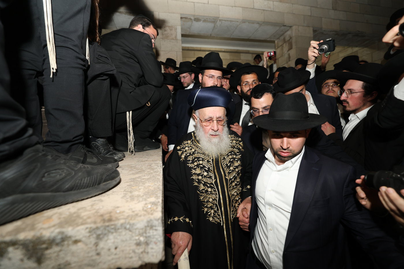 הלווית המקובל הגה"צ רחמים עטיה זצ"ל