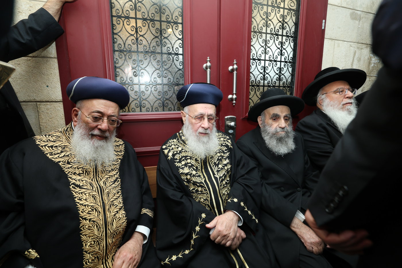 הלווית המקובל הגה"צ רחמים עטיה זצ"ל