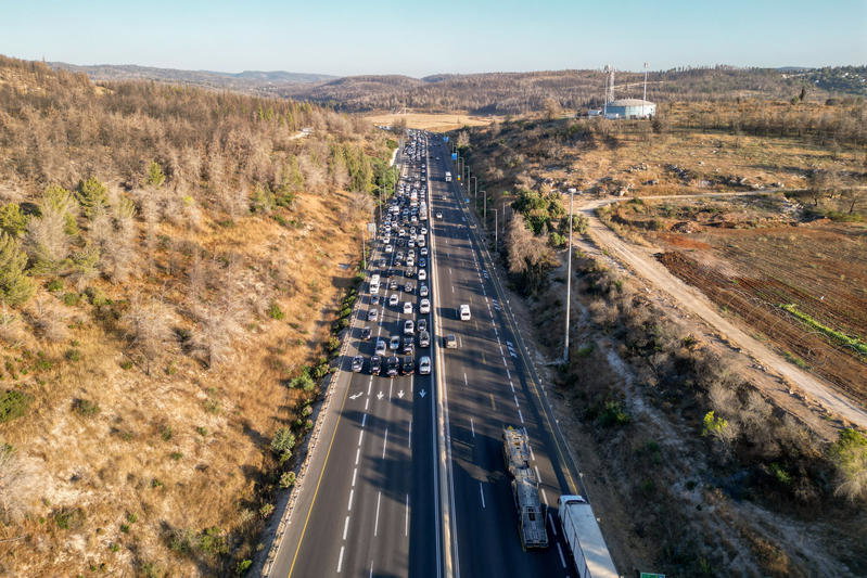 אלימות חסרת רסן הופעלה, קרוב לרבבת כלי רכב נעו בשיירות איטיות לכלא | המראות מ"מחאת הרכבים"