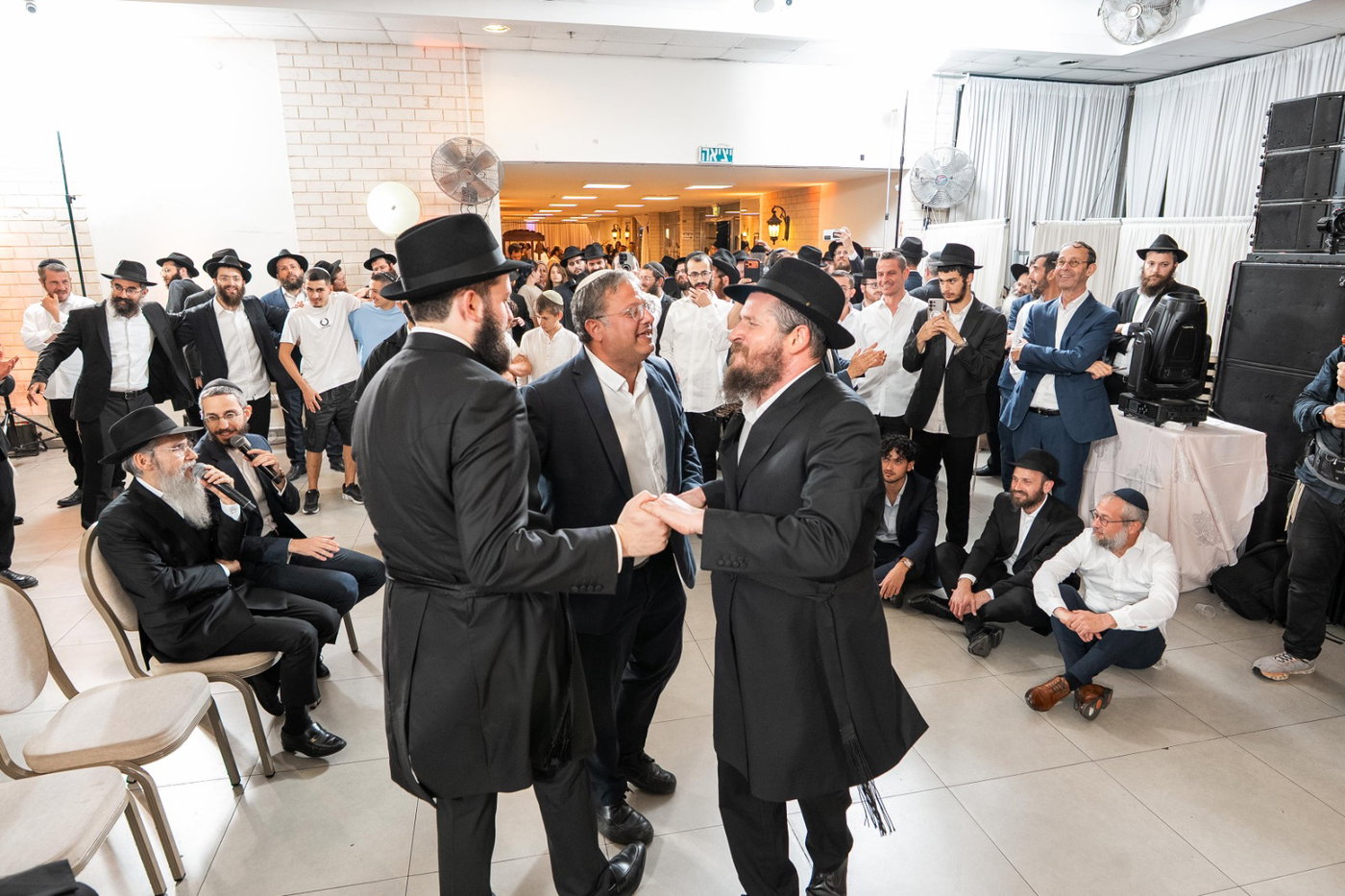 שמחת החתונה החב"דית