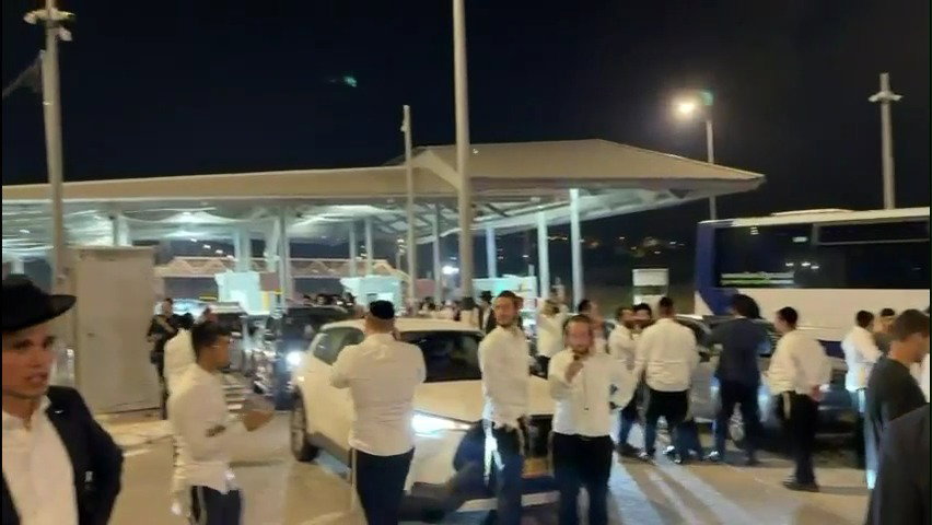 המהומות במחסום