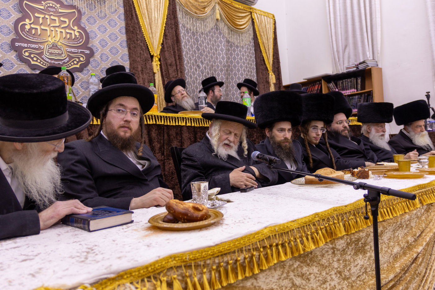 מעמד כבוד התורה בישיבת טשכנוב