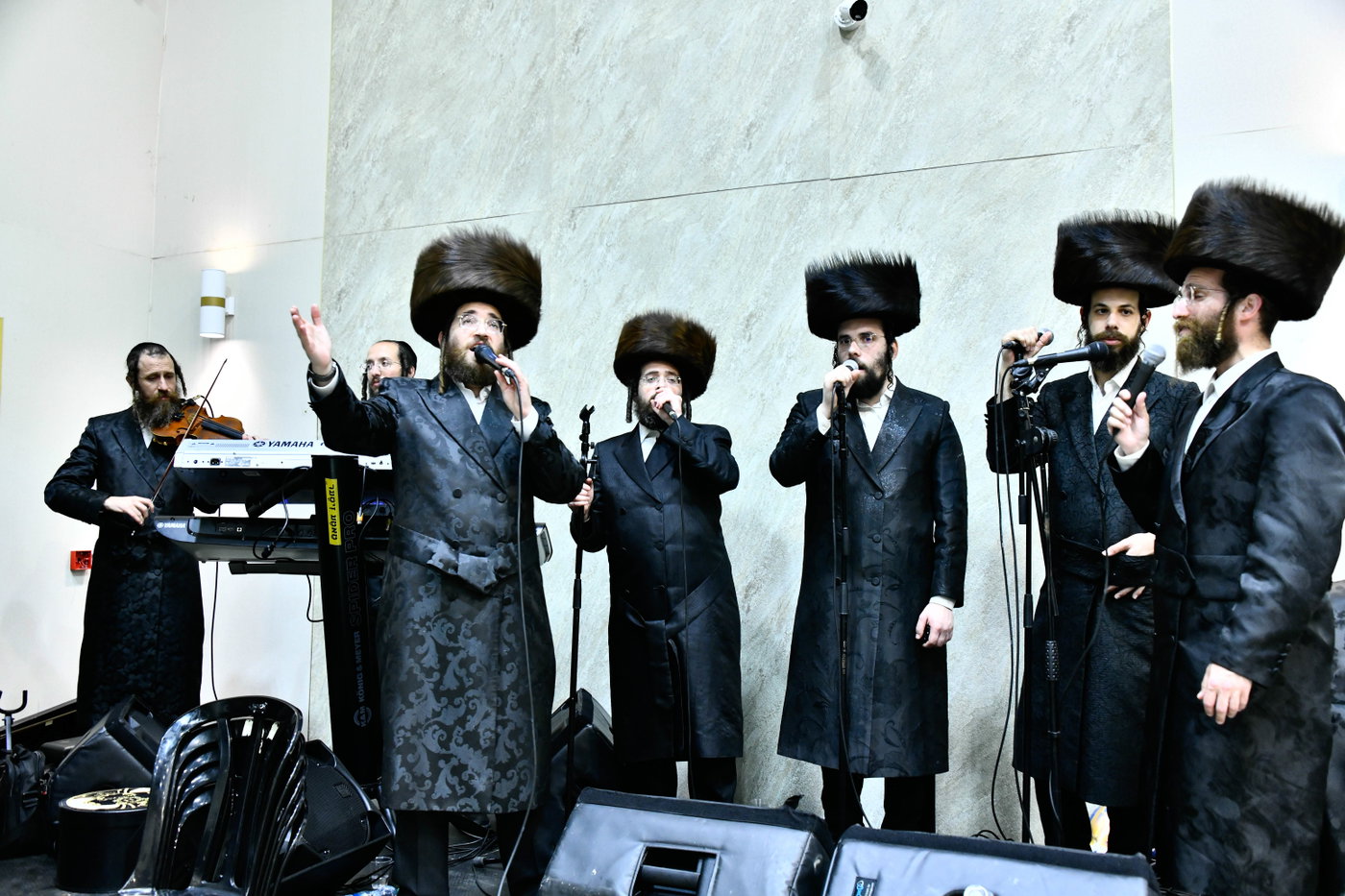 שמחת בית לעלוב ניקלשבורג - הארנאסטייפל - זוויעהל - אלכסנדר
