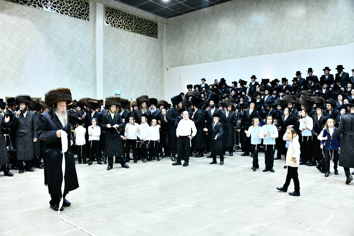 שמחת בית לעלוב ניקלשבורג - הארנאסטייפל - זוויעהל - אלכסנדר