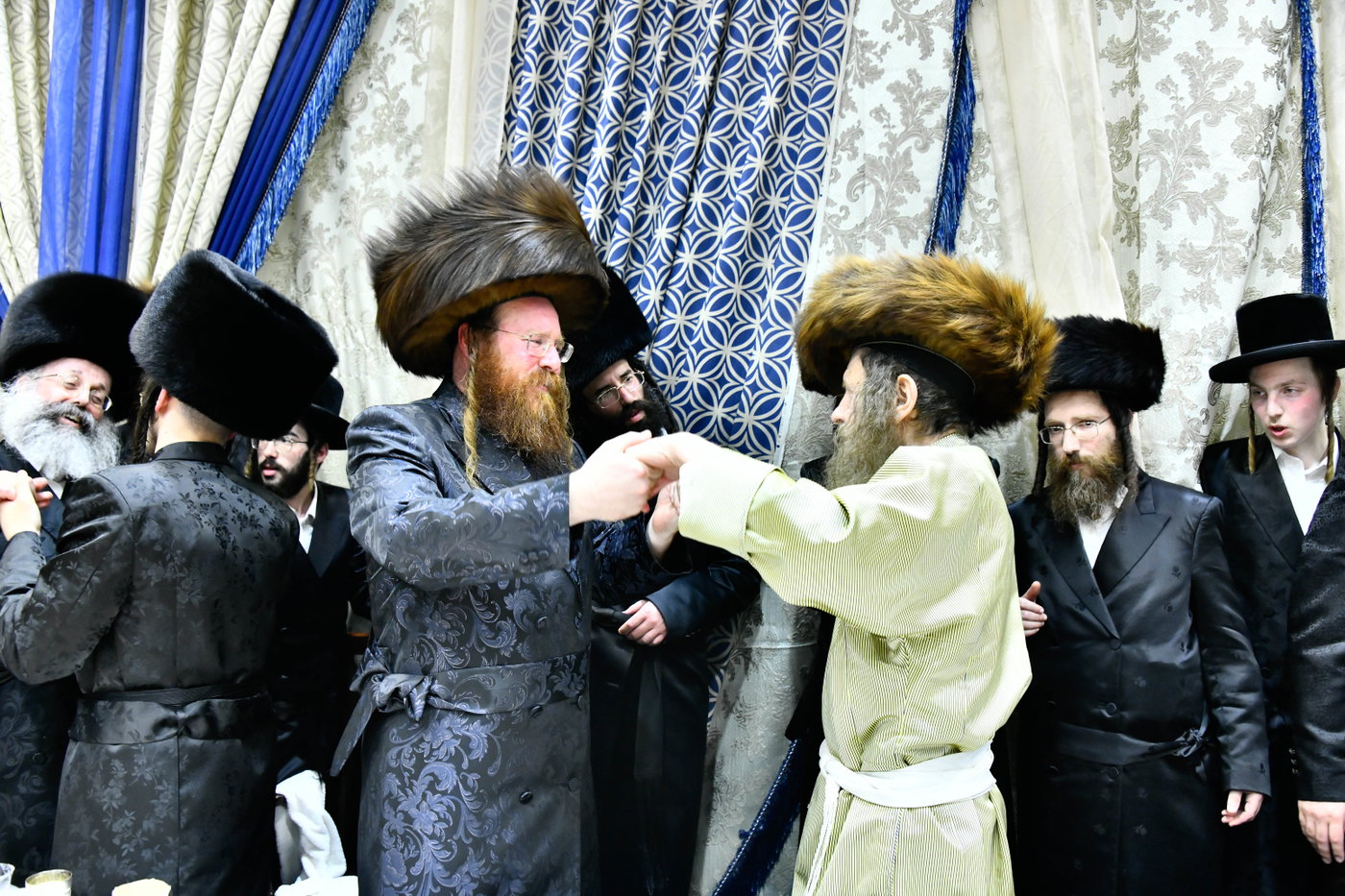 שמחת בית לעלוב ניקלשבורג - הארנאסטייפל - זוויעהל - אלכסנדר