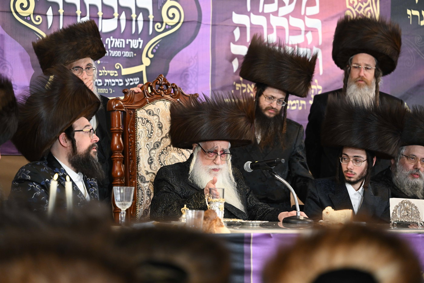 ש"ב ע"י אחים בשמחה בצאנז